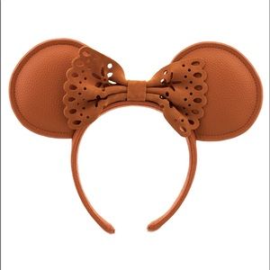 Minnie Mickey Mouse ears, your ticket to the Magic Kingdom! For kids or parents!
